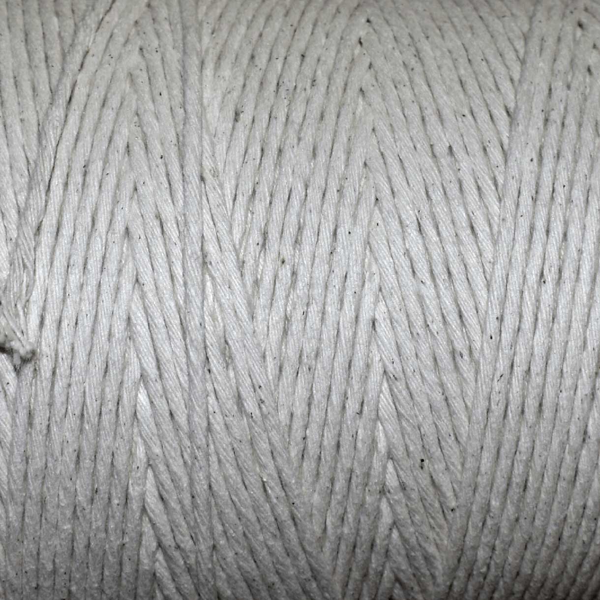 2.5 mm (1/10") 30 Ply White 100% Cotton Twine/Cord (Butcher Trussing) Webstarurantstore