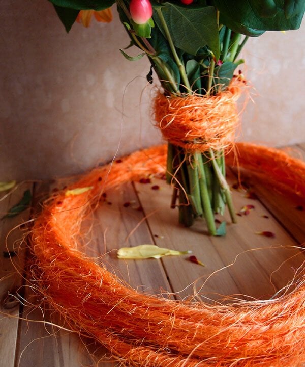 3 mm (1/8") Orange Wired Sisal Rope 9.75 m (32 ft) Harvest Imports
