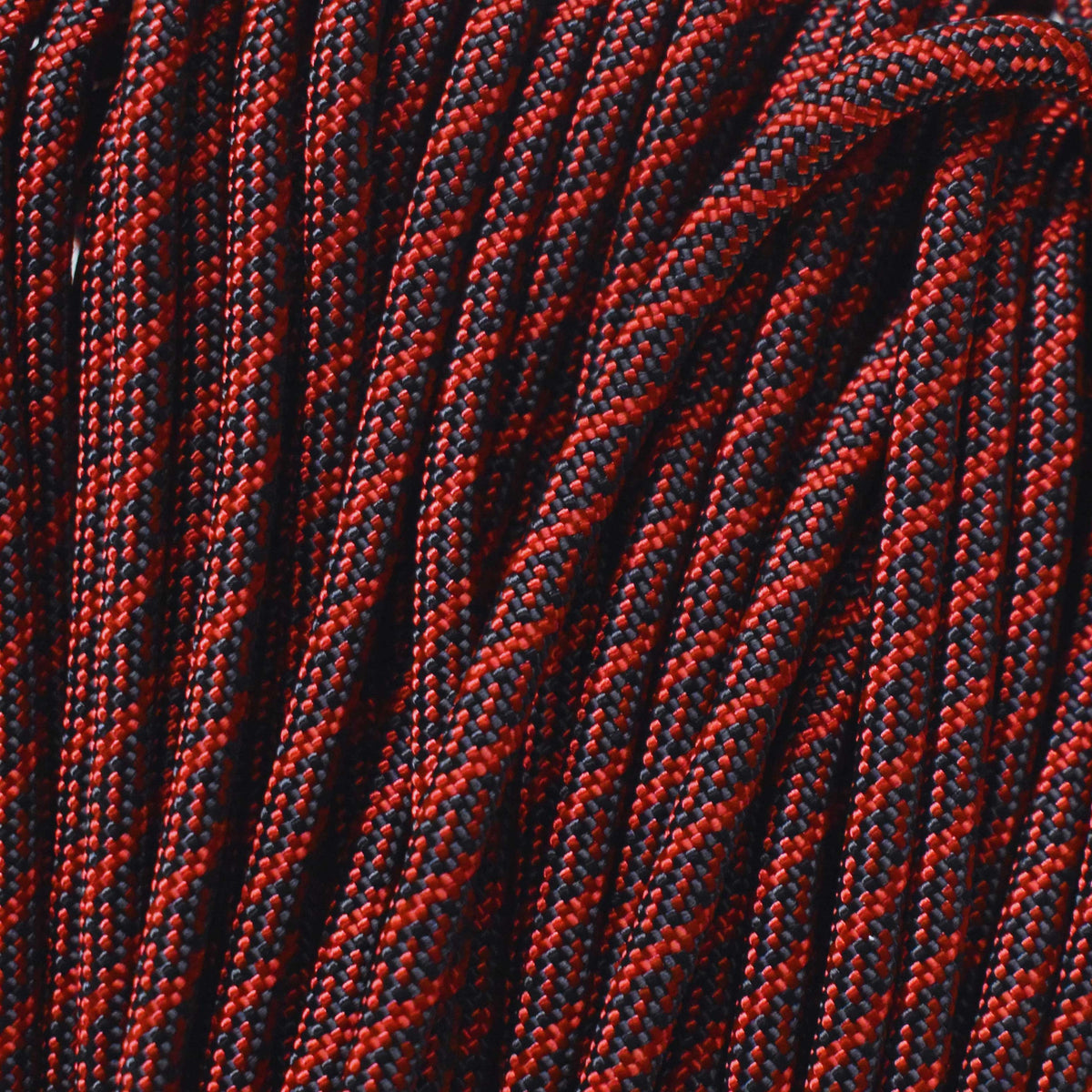 4 mm (5/32”) 550 Paracord Helix-Imperial Red with Black Made in the USA Nylon/Nylon (100 ft) El Wood Braiding Co