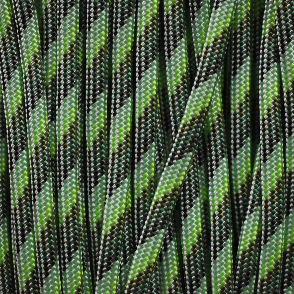 4.0mm (5/32”) 550 Paracord Sunset Green Made in the USA Nylon/Nylon (100 ft)