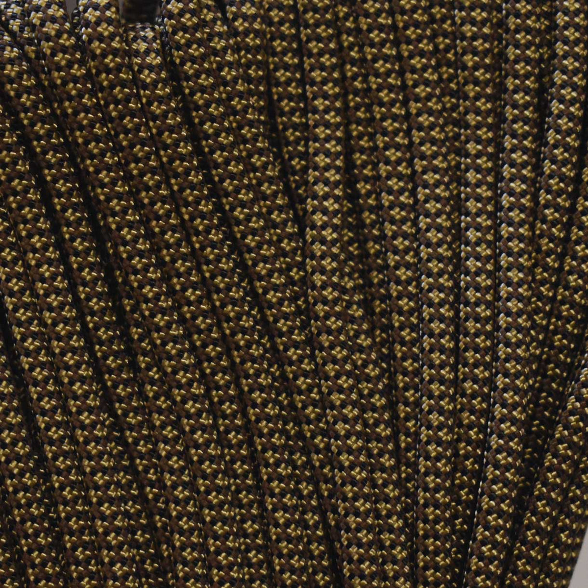 4 mm (5/32”) 550 Paracord Chipmunk Made in the USA Nylon/Nylon (100 ft) El Wood Braiding Co