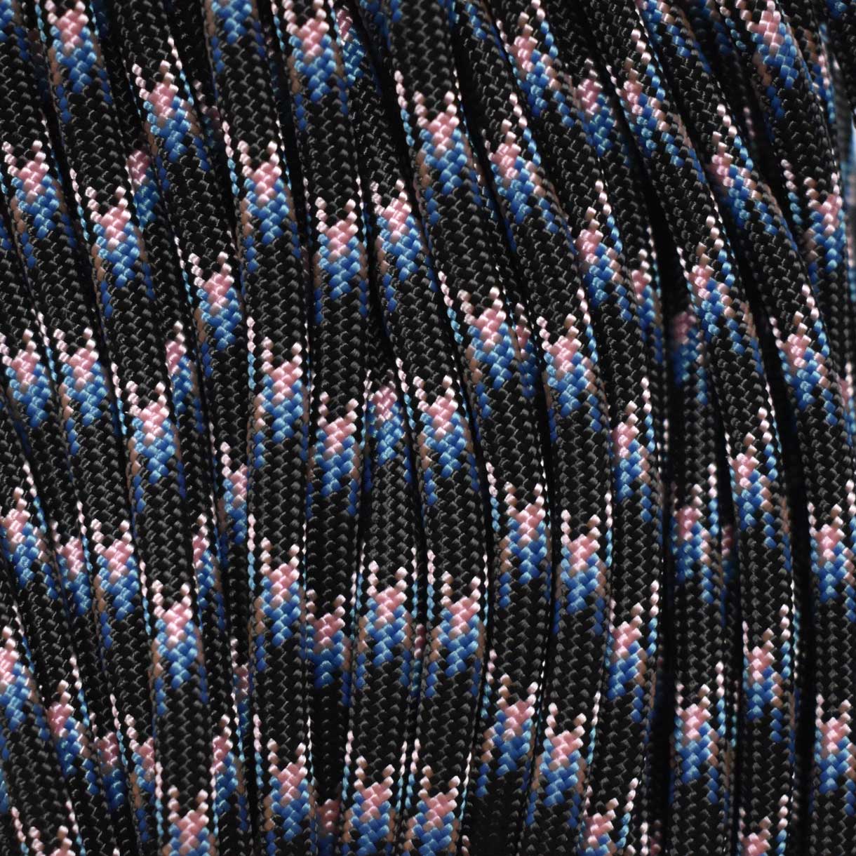 4 mm (5/32”) 550 Paracord Dating Game Made in the USA Nylon/Nylon (100 ft)