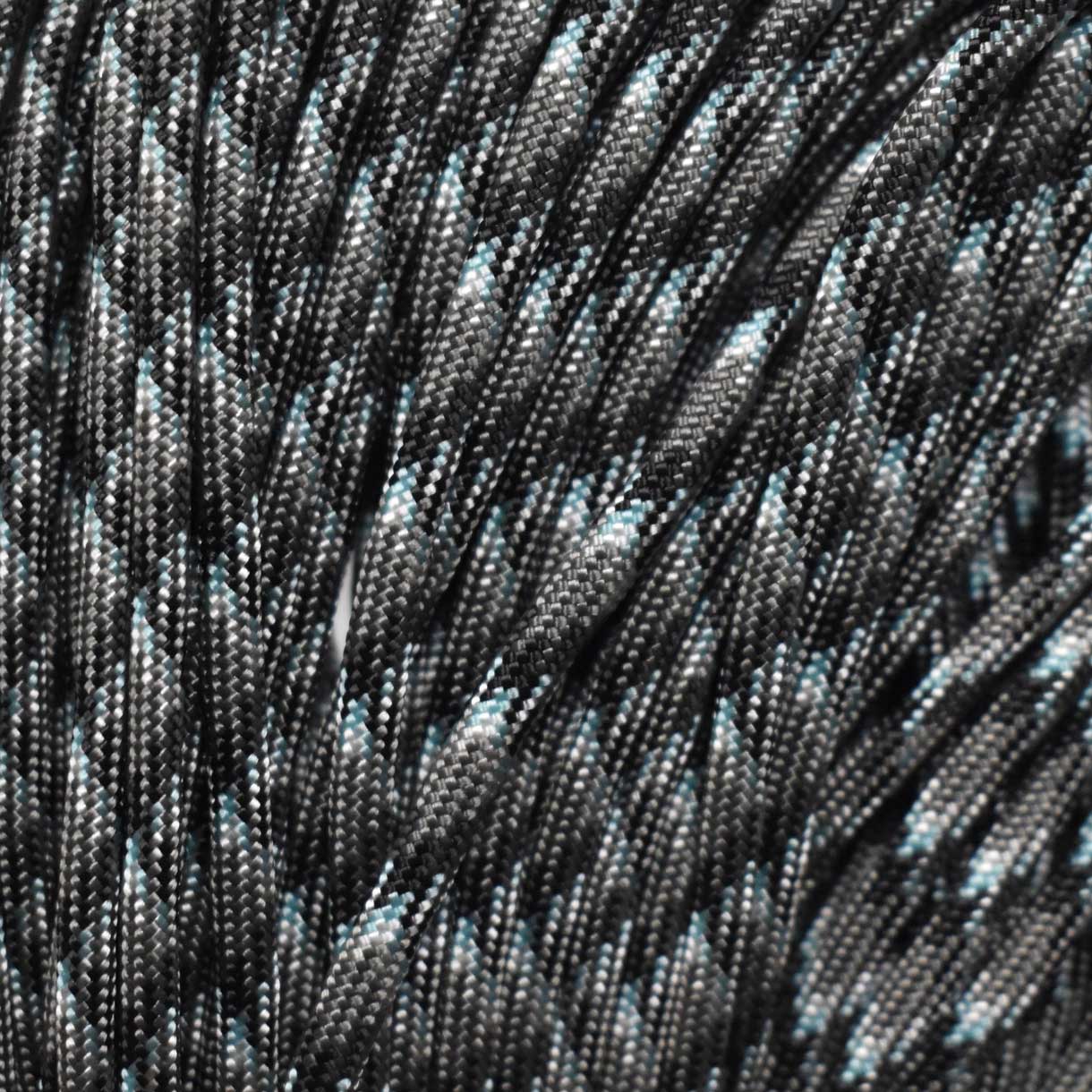 4 mm (5/32”) 550 Paracord Force Field Made in the USA Nylon/Nylon (100 ft)