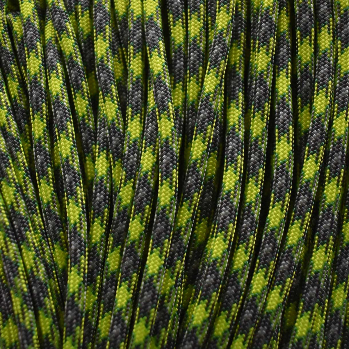 4 mm (5/32”) 550 Paracord Ion Runner Made in the USA Nylon/Nylon (100 ft) El Wood Braiding Co