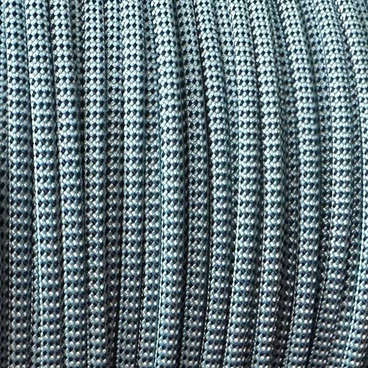 4 mm (5/32”) 550 Paracord Moonlight Path Made in the USA Nylon/Nylon (100 ft) El Wood Braiding Co