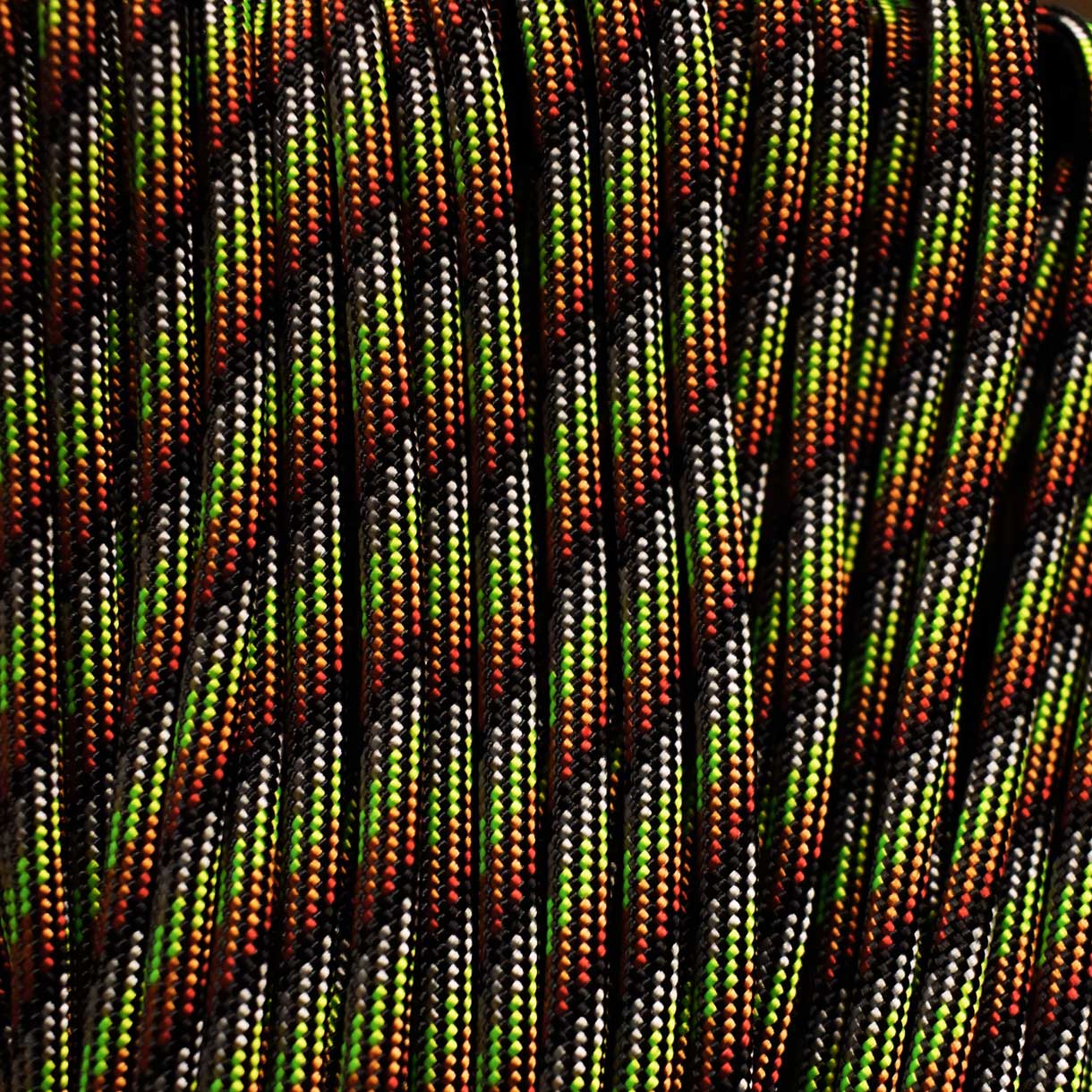 4 mm (5/32”) 550 Paracord Octane Made in the USA Nylon/Nylon (100 ft)
