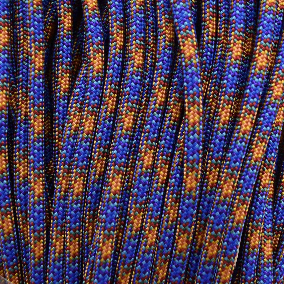 4 mm (5/32”) 550 Paracord Pyrotechnic Made in the USA Nylon/Nylon (100 ft) El Wood Braiding Co
