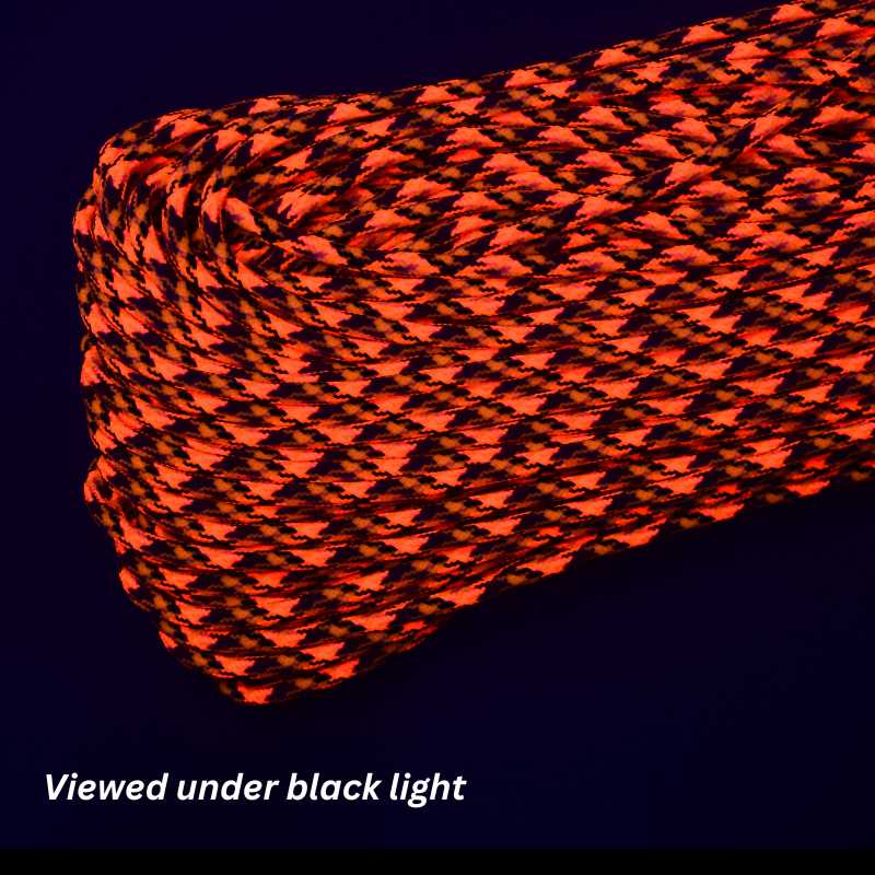 4 mm (5/32”) 550 Paracord Country Girl Camo (LR) Made in the USA Nylon/Nylon El Wood Braiding Co