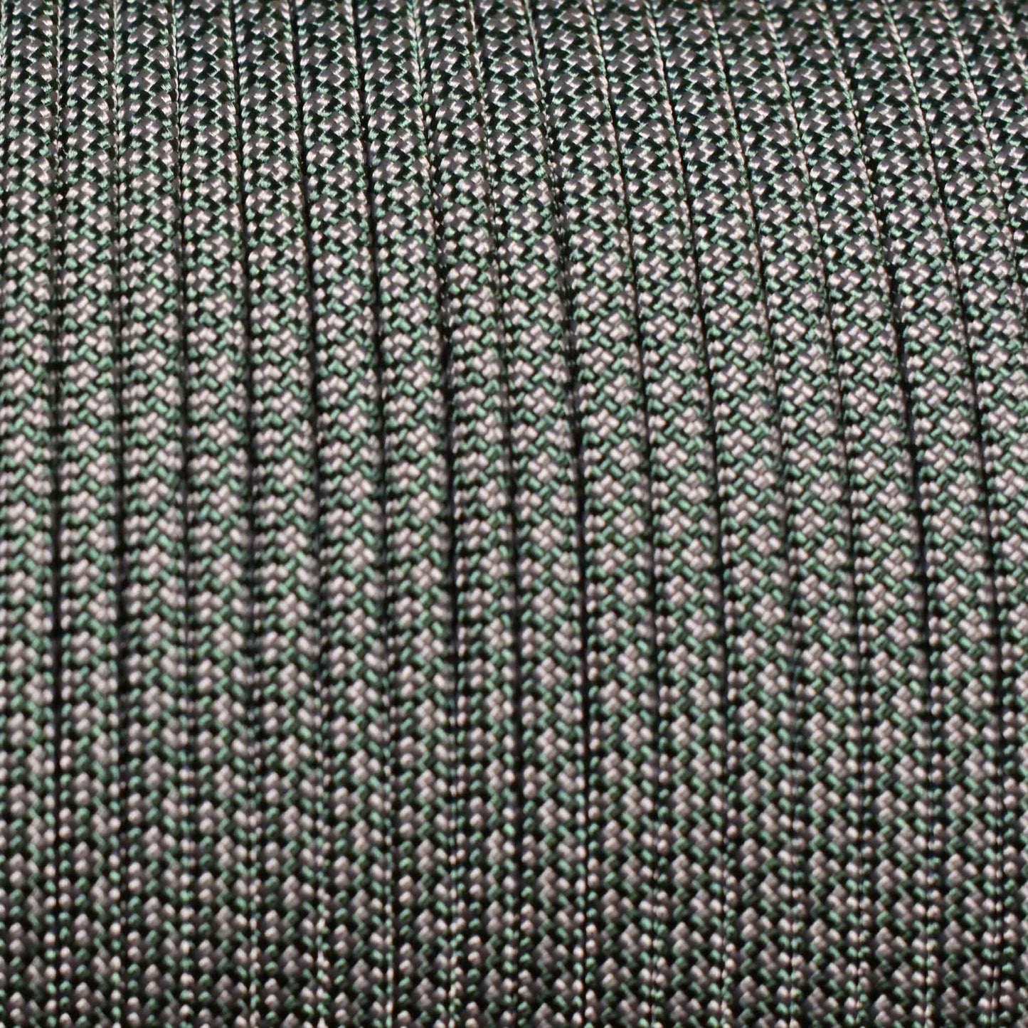 550 Paracord Emerald Green with Charcoal Diamonds Made in the USA Nylon/Nylon (1000 FT.) - Paracord Galaxy