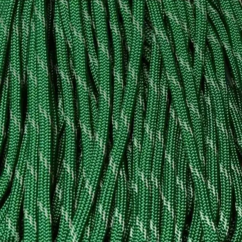 4 mm (5/32”) 550 Paracord Kelly Green with 3 Reflective Tracers Made in the USA Nylon/Nylon El Wood Braiding Co