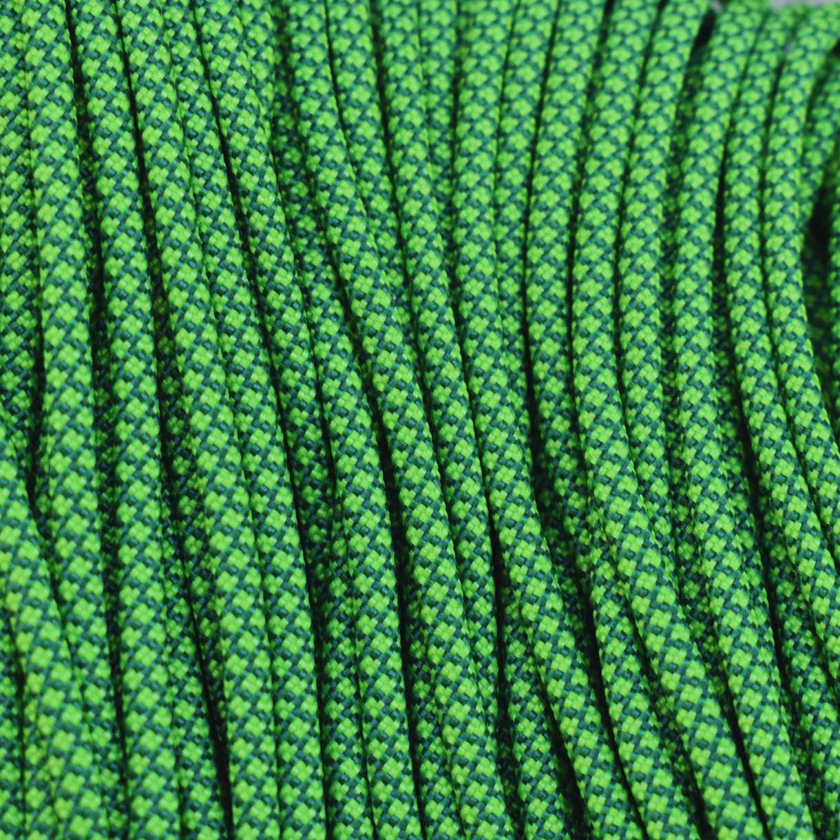 550 Paracord Kelly Green w/Neon Green Diamonds Made in the USA Nylon/Nylon (100 ft)