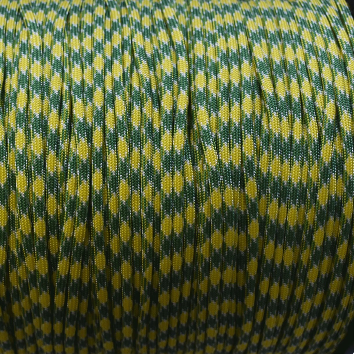 4 mm (5/32”) 550 Paracord Packers Made in the USA Polyester/Nylon (1000 ft) Atwood Rope MFG