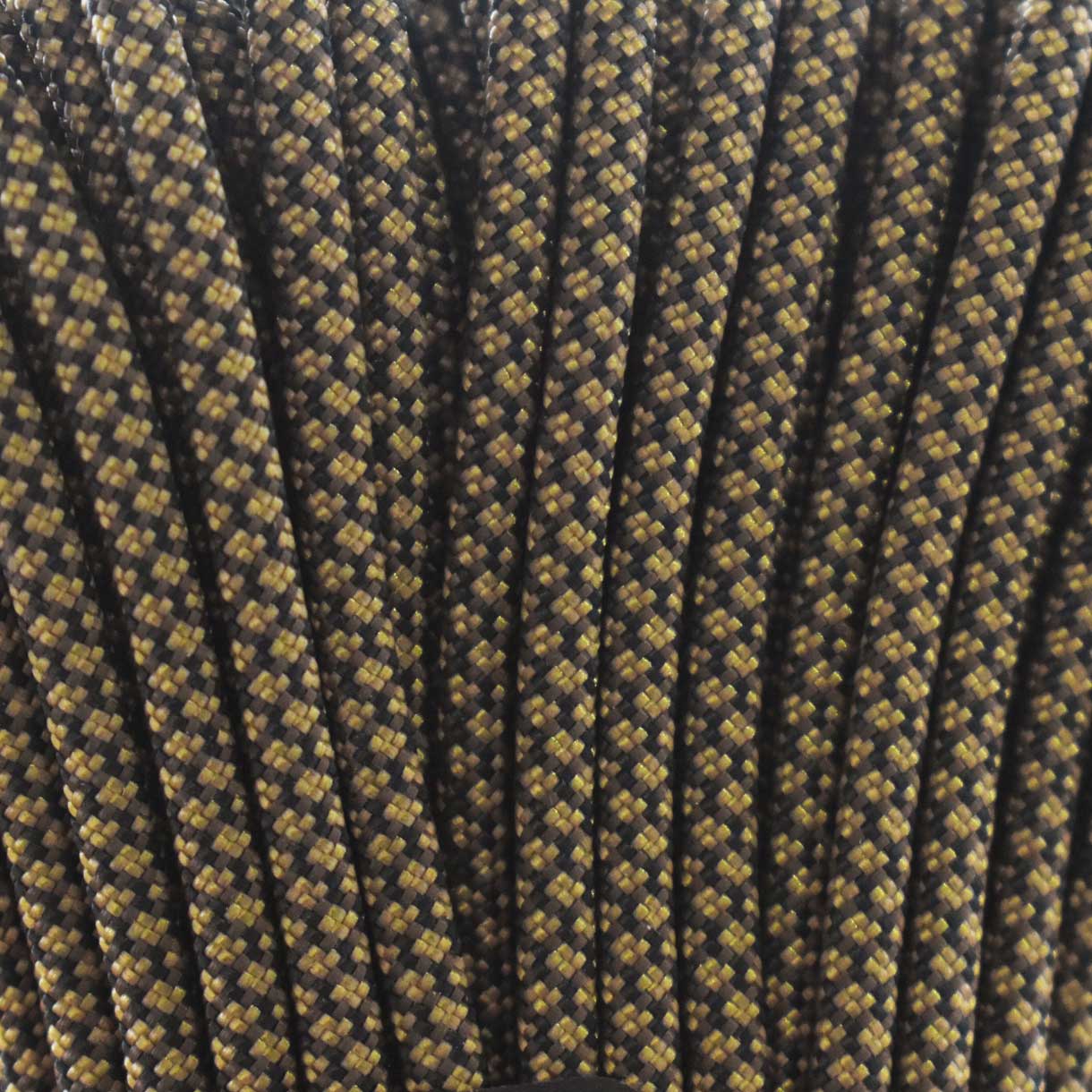 550 Paracord Jungle Cat #2 Made in the USA Polyester/Nylon (100 ft)