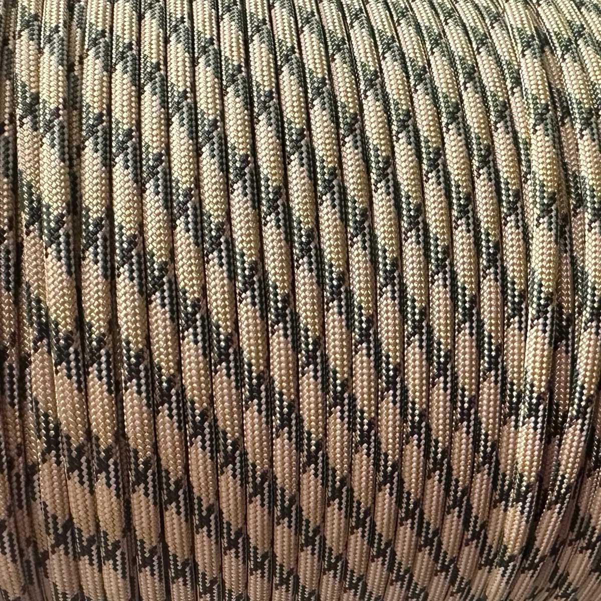 4 mm (5/32”) 550 Paracord Lowland Forest Made in the USA Nylon/Nylon (100 ft) El Wood Braiding Co