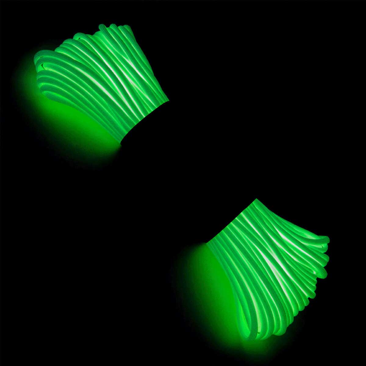 5.0mm (3/1”) Paracord White Uber Glow in the Dark Made in the USA Polyester/Nylon (100 ft) Atwood Rope MFG