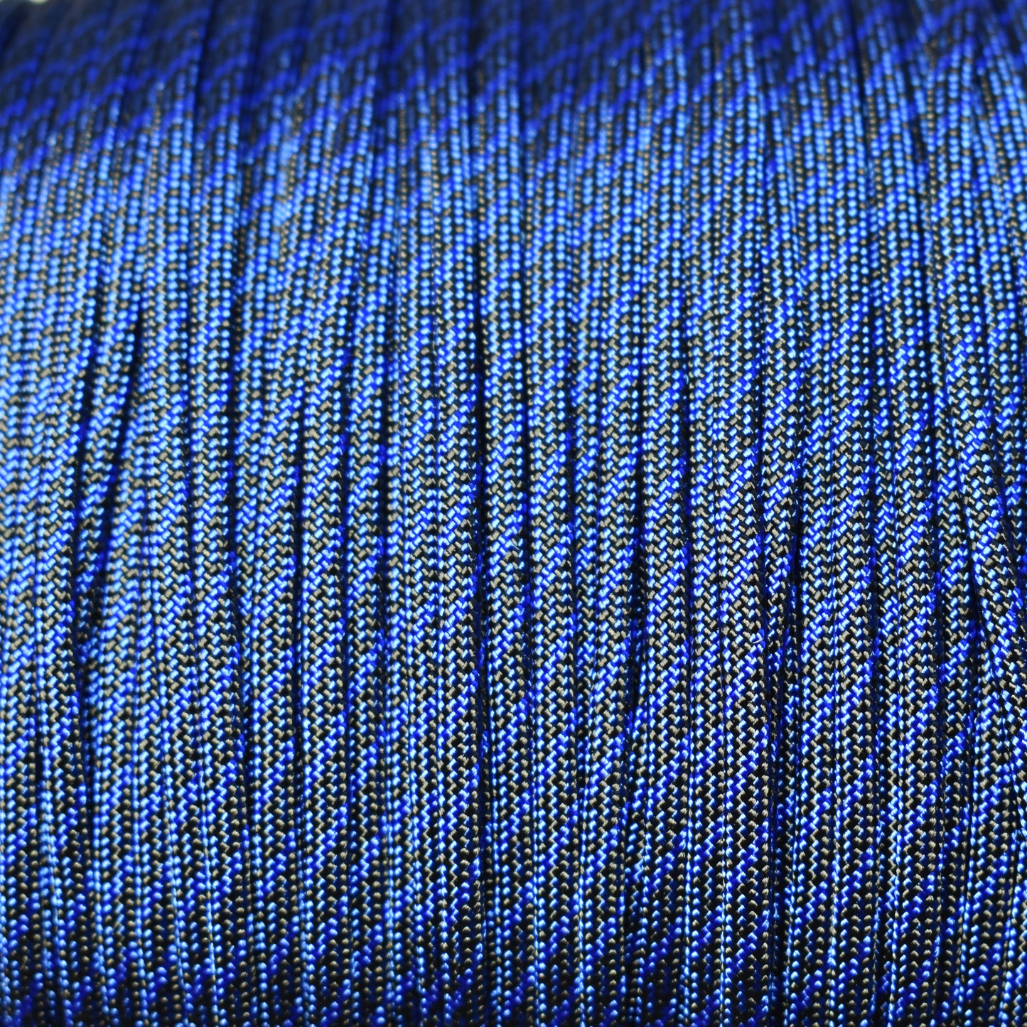 550 Paracord Black with Electric Blue Helix Made in the USA Nylon/Nylon (1000 FT.)