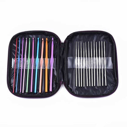 22 Pcs Crochet Hook/Needles with Bag (1 Set)
