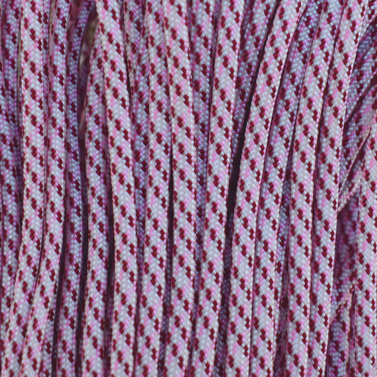 4 mm (5/32”) 550 Paracord Ember Made in the USA Nylon/Nylon (100 ft)