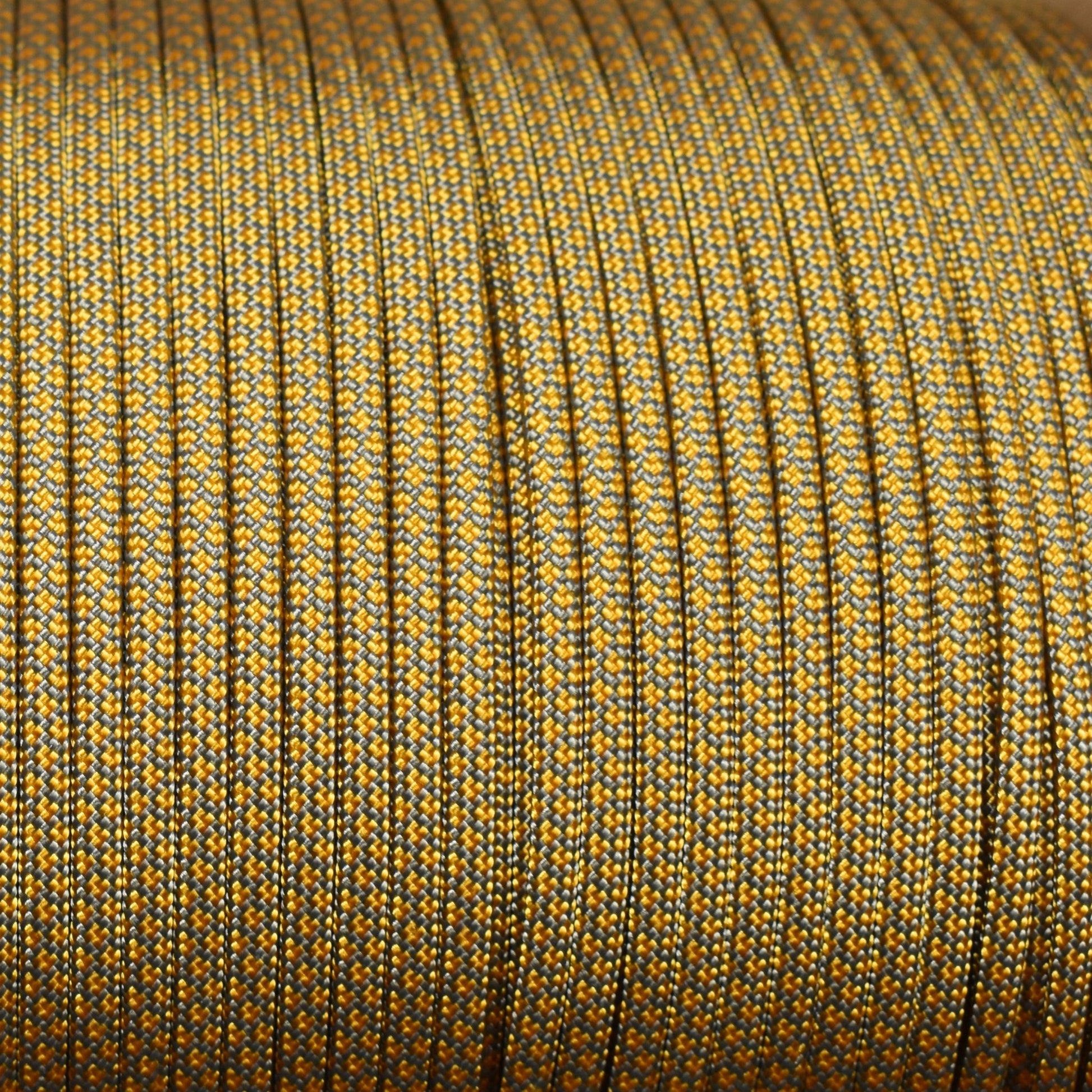 550 Paracord Charcoal Gray with Goldenrod Diamonds Made in the USA Nylon/Nylon (1000 FT.) - Paracord Galaxy