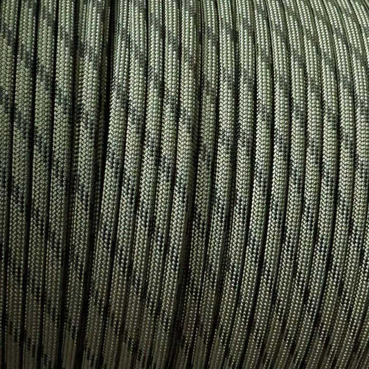 550 Paracord 550 Paracord Olive w/4 Black Tracers Made in the USA Nylon/Nylon (100 ft)