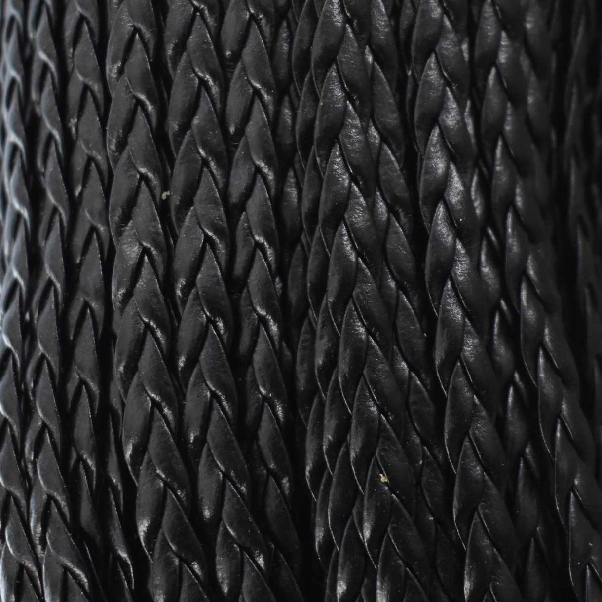 5x2 mm Imitation PU Braided Leather Black Bundle 100 m (109.3 yd)