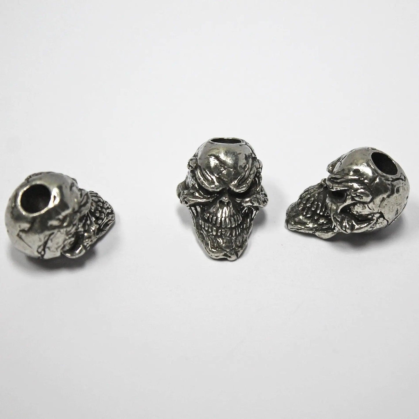 Schmuckatelli Pewter Grins Skull Bead USA Made (1 Pack)  paracordwholesale