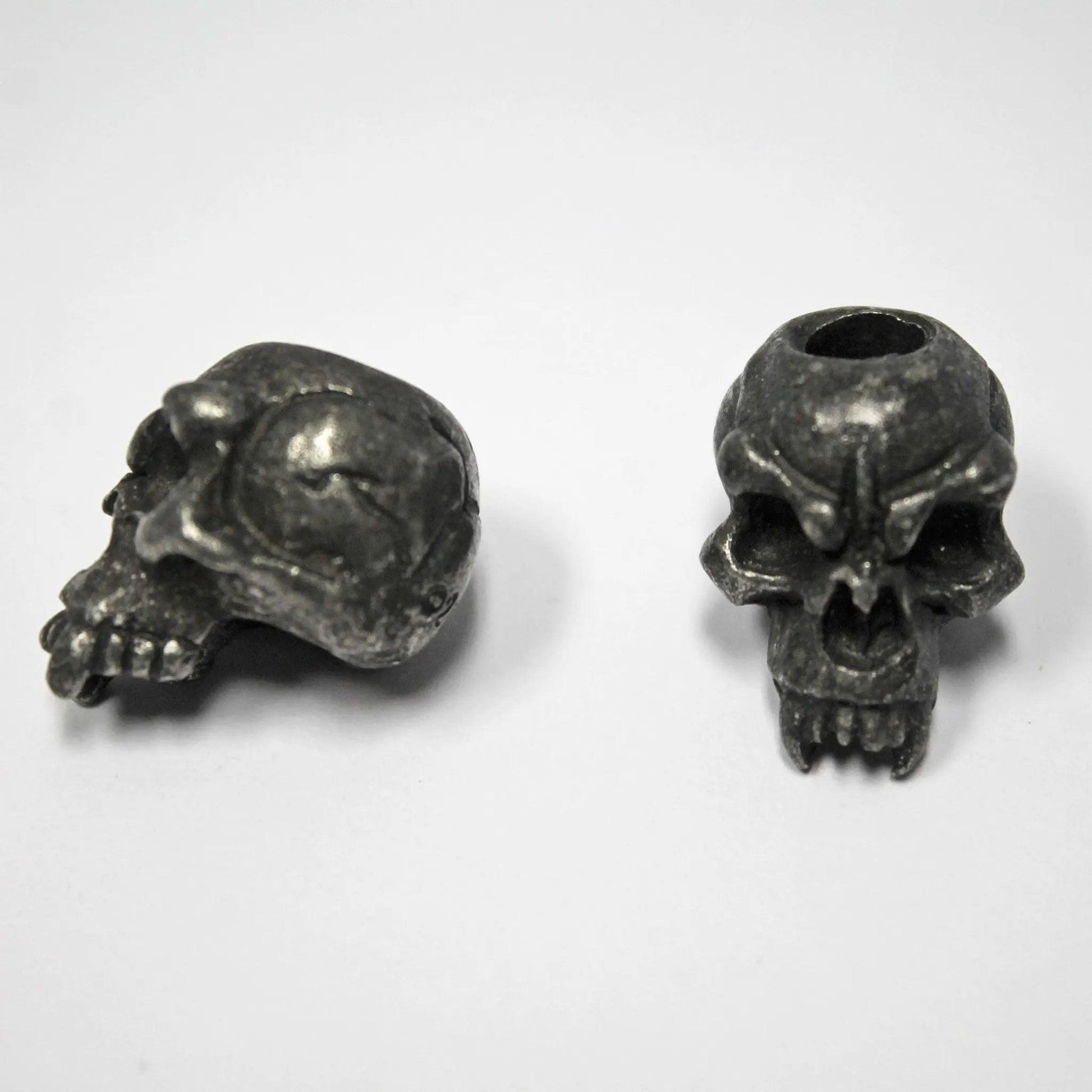 Schmuckatelli Black Oxidized Fang Skull Bead USA Made (1 Pack) - Paracord Galaxy